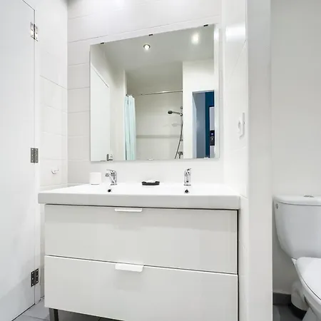 Le Palais Des Guilhem Apartamento Montpellier